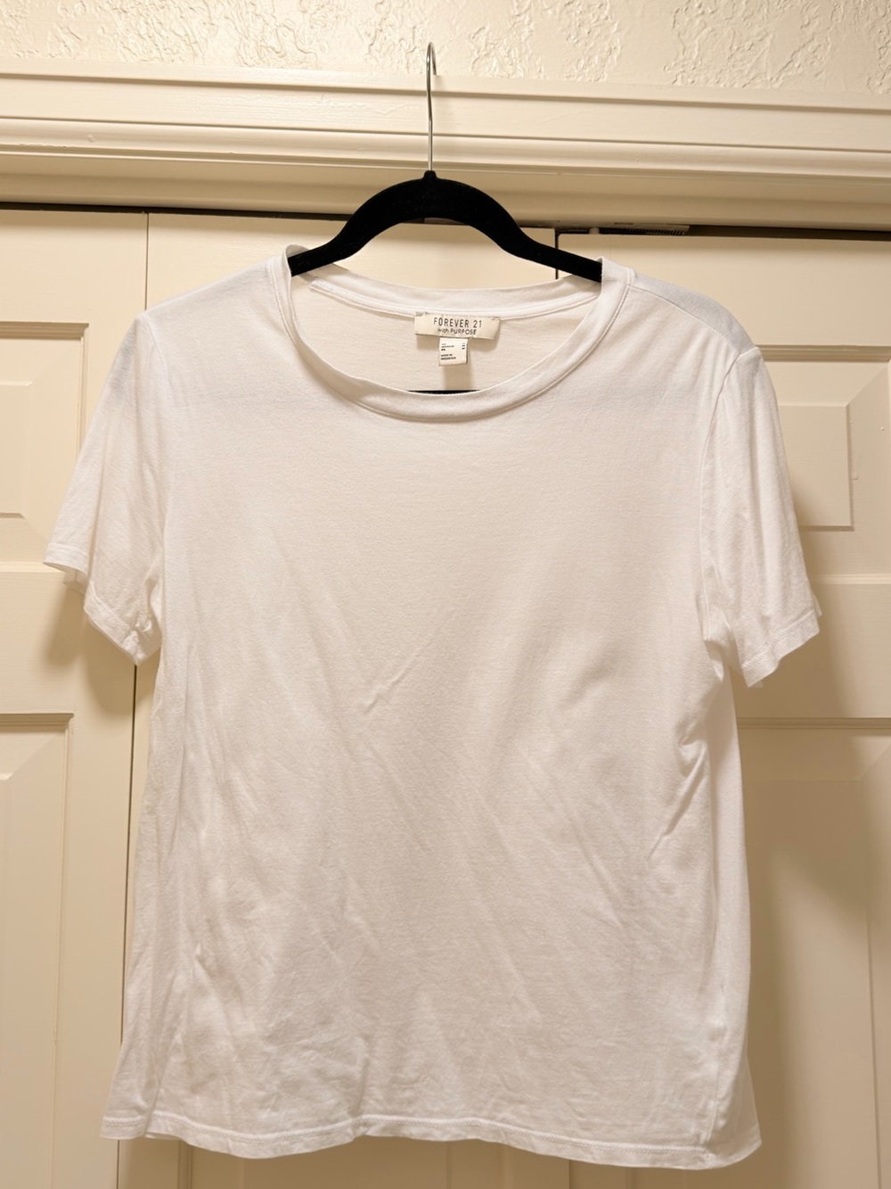 Forever 21 With Purpose Women M White 100% Cotton Basic Crew Neck T-Shirt